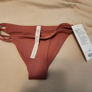 Shoreline bikini bottom